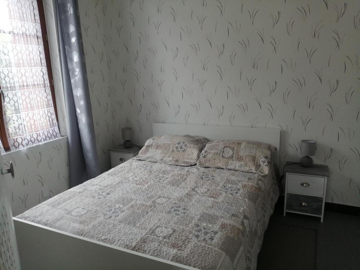 Holiday home De La Casse Channay-sur-Lathan